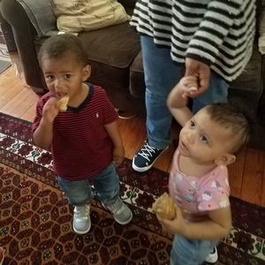 Meet your Posher, Troy